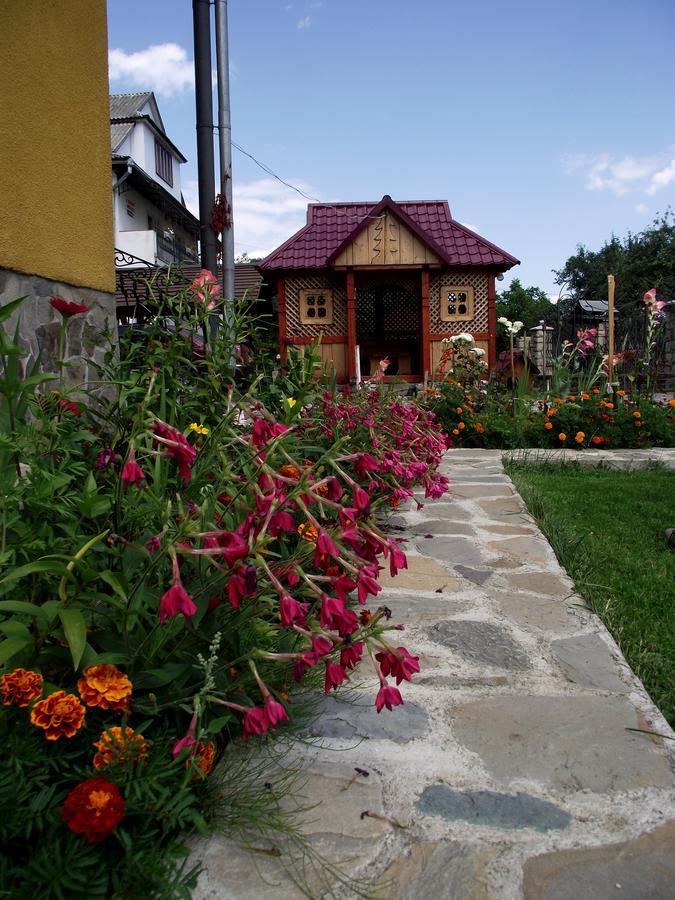 Guest House U Myrona Yaremche Dış mekan fotoğraf